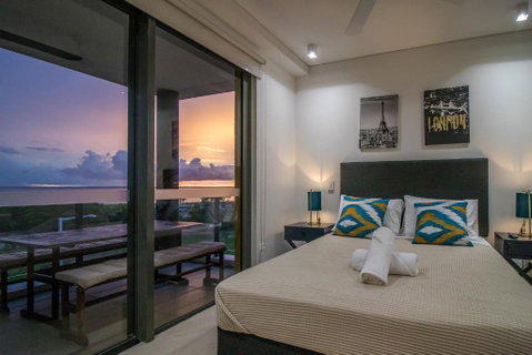 NEW - ZEN AT THE WATERFRONT - Luxury Waterfront Holiday Home For Families & Friends - Darwin Tourism 0