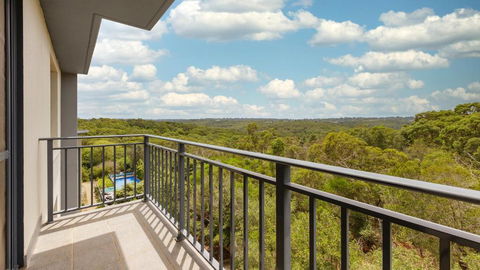 Oaks Sydney North Ryde Suites - Darwin Tourism 3