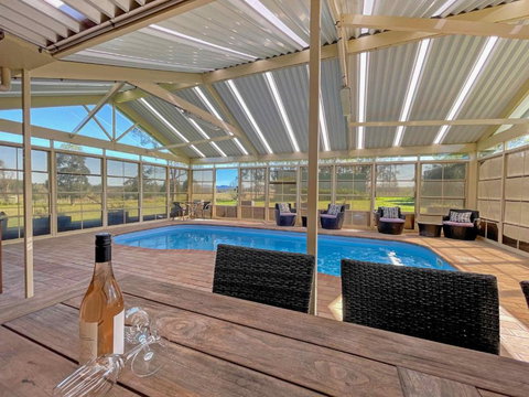 Nottage Cottage - Darwin Tourism 0