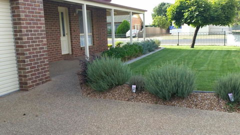 Numurkah Self Contained Apartments - The Mieklejohn - Darwin Tourism 3