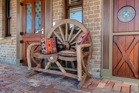 Old Bank Boutique Hotel - Darwin Tourism 3