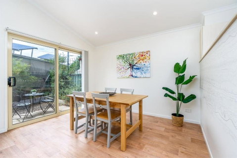 Peaceful 1BR Courtyard Unit In Quiet Dickson - Darwin Tourism 1