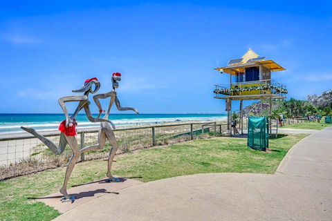 PALMA - Couples Beach Shack! - Darwin Tourism 3