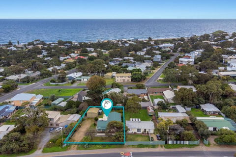 Pascalinga 38 Carrickalinga Road - Darwin Tourism 0