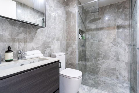 Perfectly Located 1BR BA Apartment - Darwin Tourism 3
