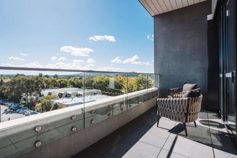 Perfect Located 1-Bed With Great Views & Parking - Darwin Tourism 1