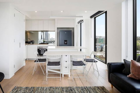 Perfect Haven In Spring Hill 2B1B And Parking - Darwin Tourism 1