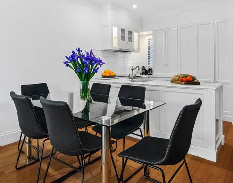 Perfect Page St Home 3Bed 2Bath Sleeps 6 - Darwin Tourism 1