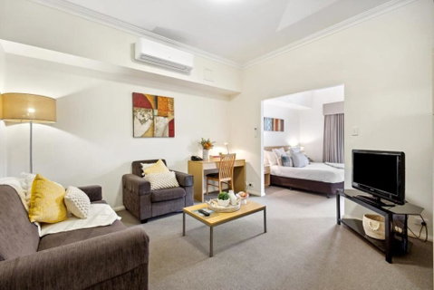 Perth Premium 1 Bedroom - Darwin Tourism 1