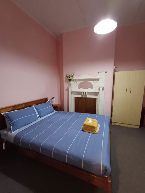 PETERBOROUGH HOTEL - Darwin Tourism 2