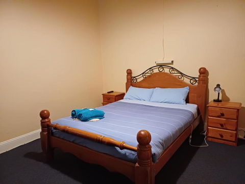 PETERBOROUGH HOTEL - Darwin Tourism 3