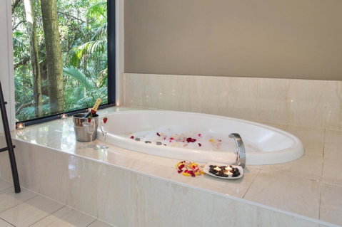 Pethers Rainforest Retreat - Darwin Tourism 2