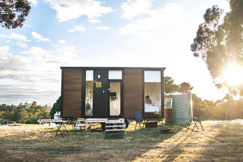 Pine Edge Heights By Tiny Away - Darwin Tourism 0