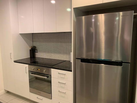 Plush @ Benjamin Way Belconnen - Darwin Tourism 3