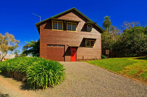 Possum Lodge At Cloudhill Estate - Darwin Tourism 1
