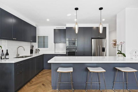 Potts Point L 2 Bedroom Stylish Retreat - Darwin Tourism 0
