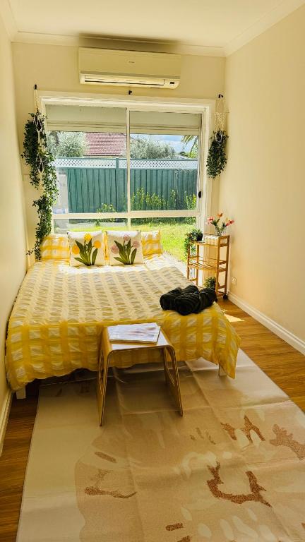 Premium Bedroom In Melbourne - Darwin Tourism 0