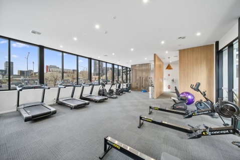 Pristine 2-Bed Apartment With Pool And BBQ - Darwin Tourism 3
