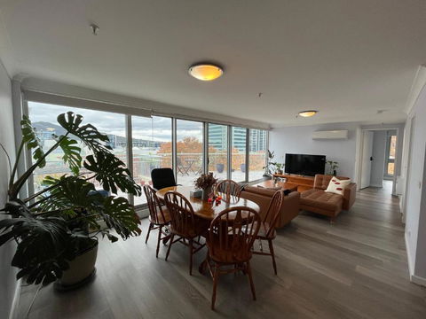 Private Room With Ensuite In The CBD - Darwin Tourism 0