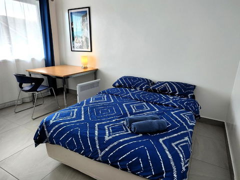 PROMO!!! 2-Bedroom Home Near Airport, Train Station! - Darwin Tourism 0