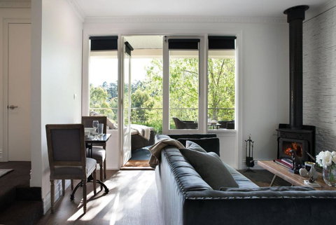 Provence Spa Villa 2 - Darwin Tourism 3