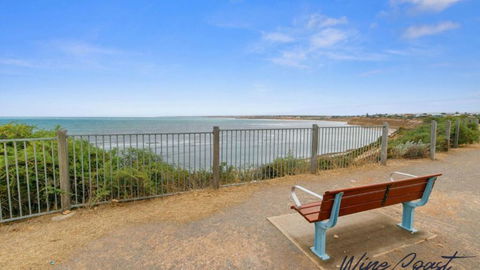Puesta De Sol Apartment By Wine Coast Holidays - Darwin Tourism 2