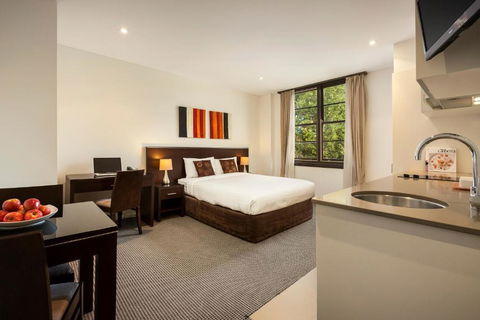 Quest Canberra - Darwin Tourism 1