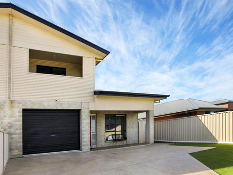 Red Door Retreat - Darwin Tourism 0