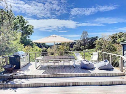 Red Hill Lane 5BedroomVineyard&RuralValleyViews - Darwin Tourism 0