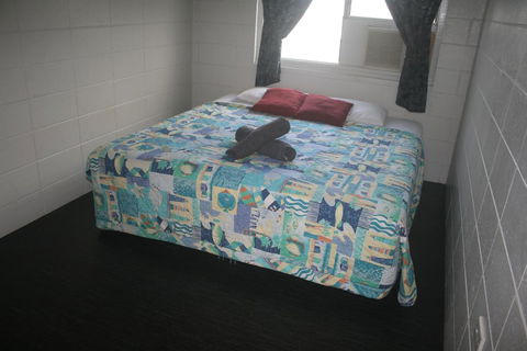 Asylum Cairns Hostel - Darwin Tourism 1