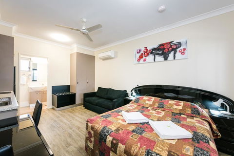 Athena Studio Units - Darwin Tourism 1