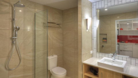Atherton Apartments - Darwin Tourism 1