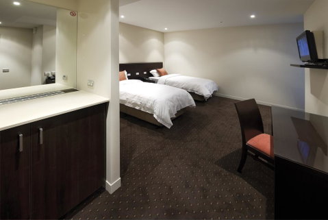 Atlantis Hotel Melbourne - Darwin Tourism 1