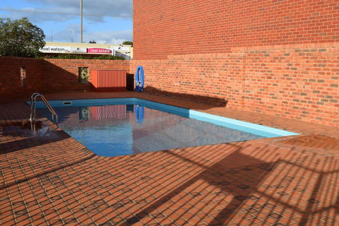 Australian Settlers Motor Inn - Darwin Tourism 2