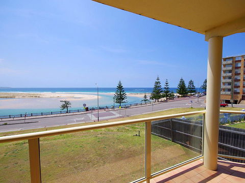 Avilla Court 1 - Darwin Tourism 0