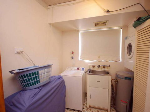 Avilla Court 2 - Darwin Tourism 3
