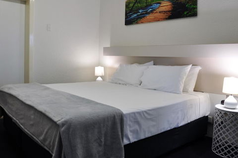 Balonne River Motor Inn - Darwin Tourism 3