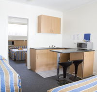 Bamboo Motor Inn - Darwin Tourism