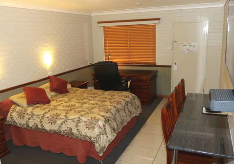 Barcaldine Country Motor Inn - Darwin Tourism 2