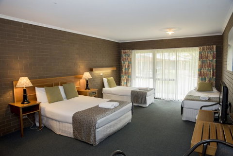Barooga Country Inn Motel - Darwin Tourism 3