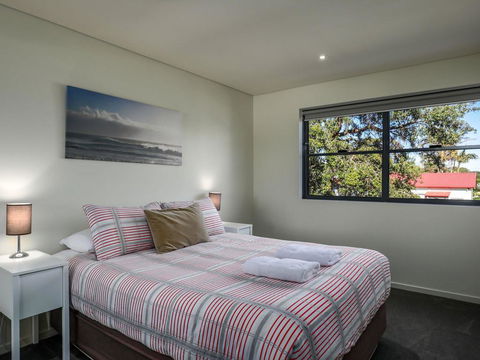 Bay Breeze (By Jervis Bay Rentals) - Darwin Tourism 2