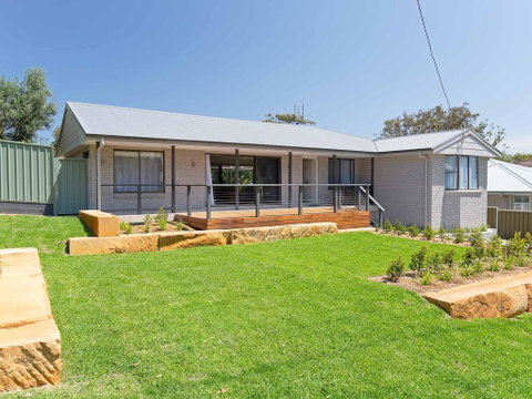 Bay Dream Believer', 16 Verona Road - Pet Friendly, Boat Parking & WIFI - Darwin Tourism 3