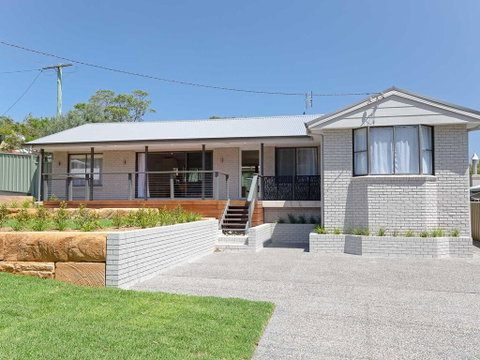 Bay Dream Believer', 16 Verona Road - Pet Friendly, Boat Parking & WIFI - Darwin Tourism 0