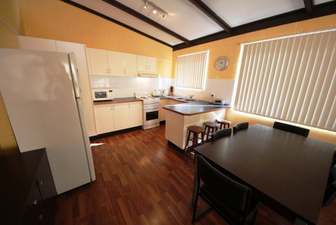 Beach Unit 5 At Hat Head - Darwin Tourism 1