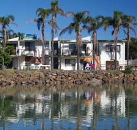 Beachfront 1 25 Willow Street - Darwin Tourism