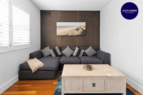 BEACHFRONT APARTMENT // DREAM LOCATION // CLOEY2 - Darwin Tourism 0