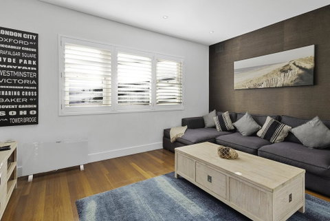 BEACHFRONT APARTMENT // DREAM LOCATION // CLOEY2 - Darwin Tourism 2