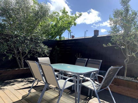 Renovated Character Home - Darwin Tourism 2
