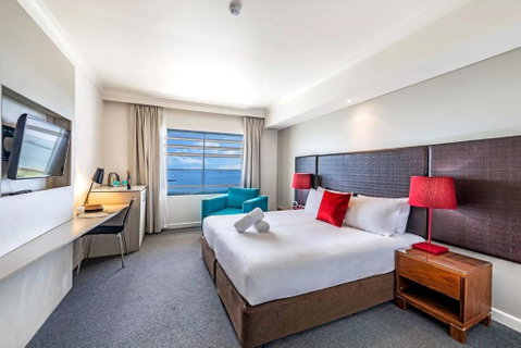 Resort Style King Pad With Sparkling Sea Views - Darwin Tourism 0