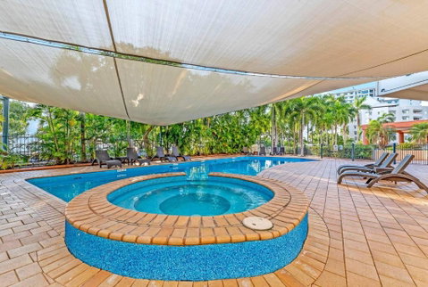 Resort Style King Pad With Sparkling Sea Views - Darwin Tourism 1